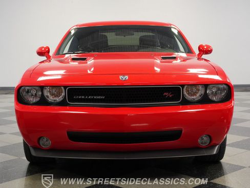 Used 2009 Dodge Challenger R/T RWD image 18
