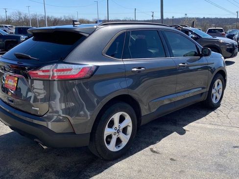Used 2020 Ford Edge SE FWD image 6