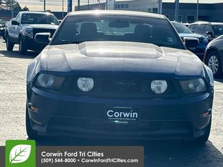 Used 2010 Ford Mustang GT video 2