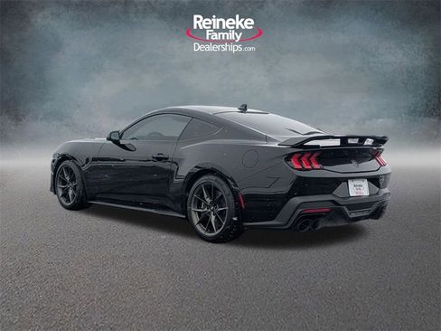 Used 2024 Ford Mustang Dark Horse image 8