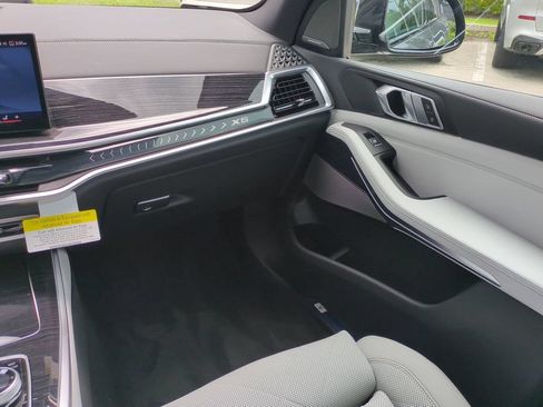 New 2026 BMW X5 xDrive40i w/ Executive Package AWD/4WD image 17