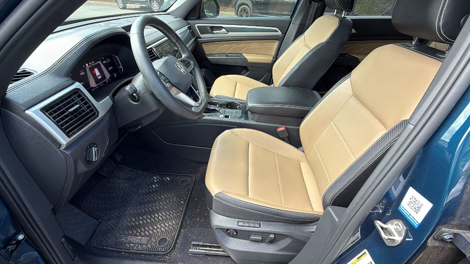 Used 2021 Volkswagen Atlas Cross Sport SEL FWD image 16