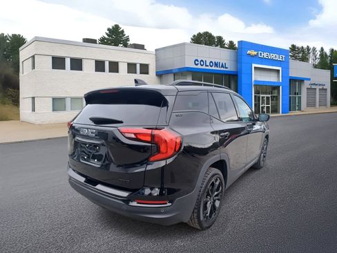 Used 2020 GMC Terrain SLT w/ Preferred Package image 4