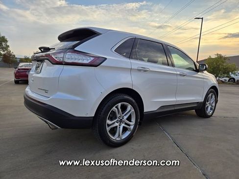 Used 2018 Ford Edge Titanium w/ Equipment Group 302A AWD/4WD image 6