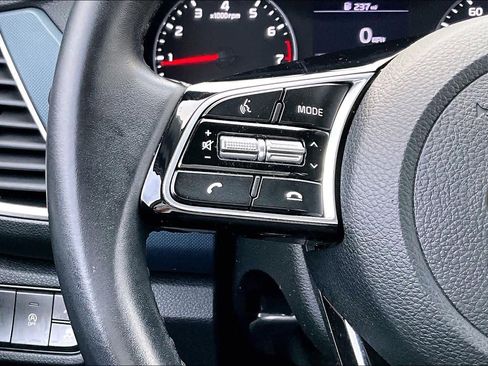 Used 2021 Kia Seltos S image 23