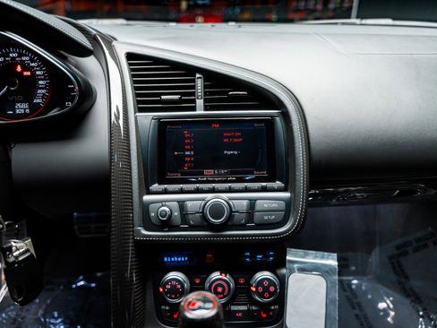 Used 2014 Audi R8 V10 image 60