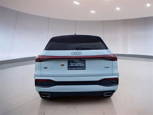 Used 2025 Audi Q5 Premium Plus w/ Premium Plus image 3