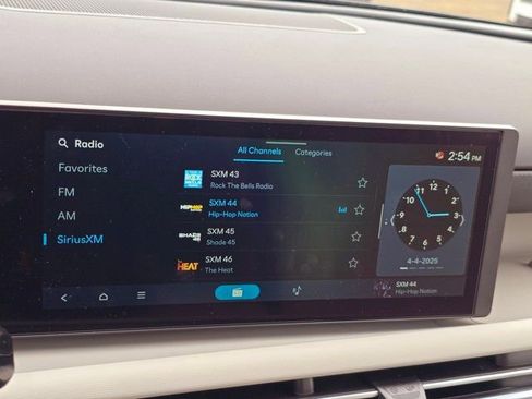 Certified 2025 Hyundai Tucson SE image 7