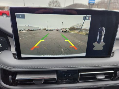 Used 2022 Lincoln Nautilus Reserve image 44