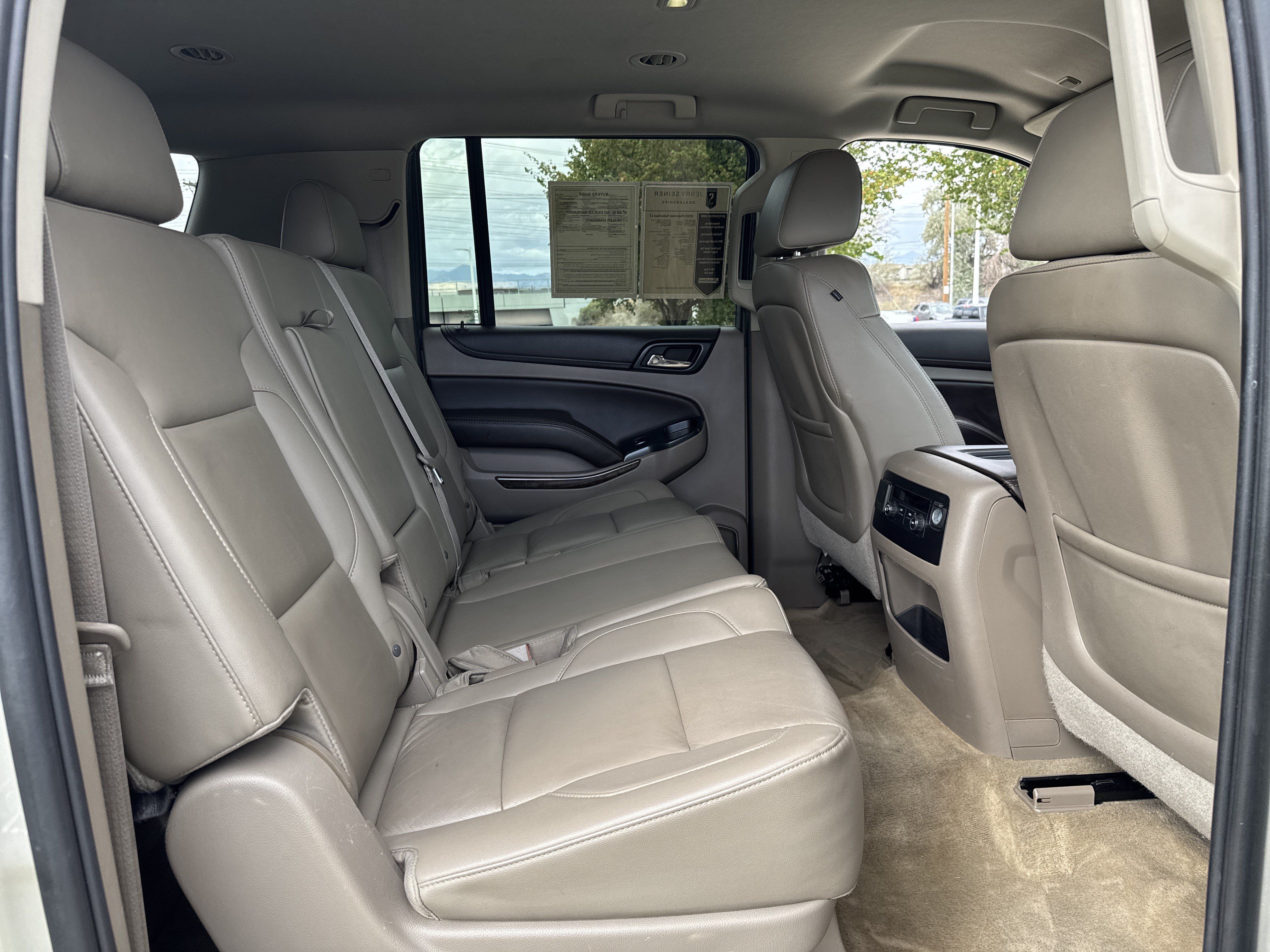 Used 2015 Chevrolet Suburban LT AWD/4WD image 16