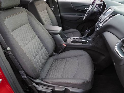 Used 2020 Chevrolet Equinox LT image 20