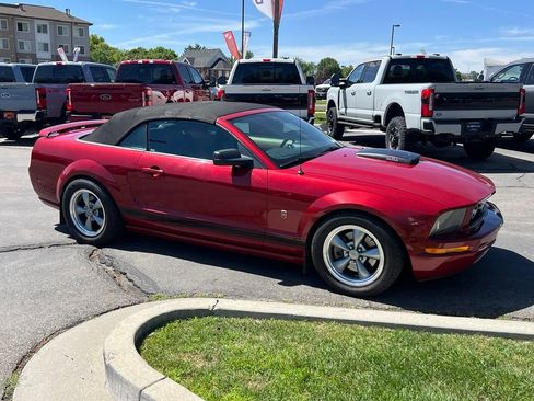 Used 2008 Ford Mustang GT Premium RWD image 5