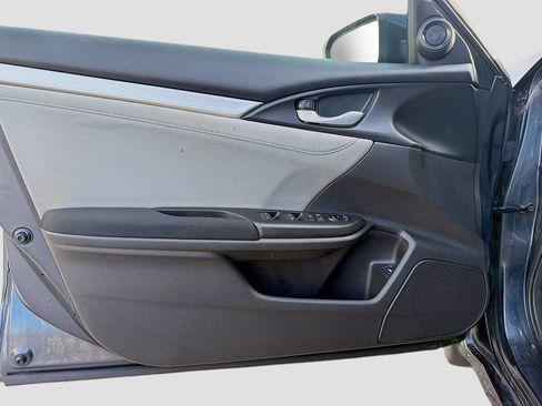 Used 2018 Honda Civic EX-T image 19
