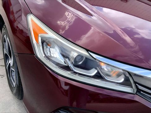 Used 2016 Honda Accord LX image 27