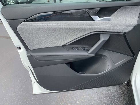 New 2026 Volkswagen Tiguan S AWD/4WD image 5