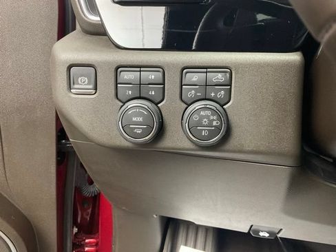 Certified 2026 Chevrolet Silverado 1500 LTZ AWD/4WD image 15