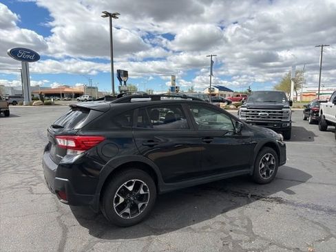 Used 2019 Subaru Crosstrek 2.0i Premium image 5