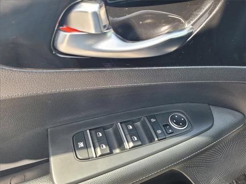 Used 2024 Kia Forte Sedan FWD image 10