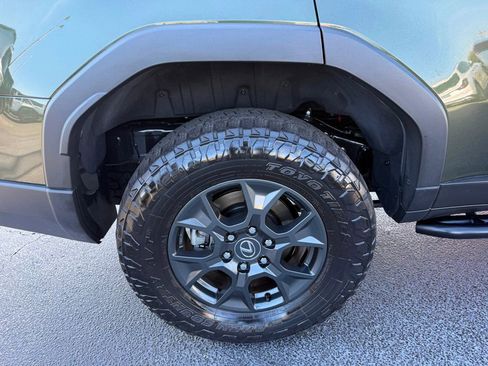 Used 2024 Lexus GX 550 image 45