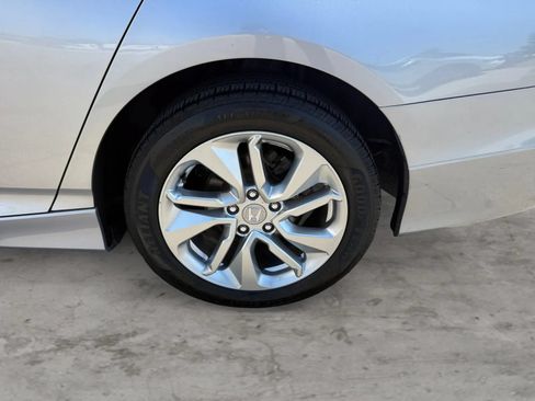 Used 2019 Honda Accord LX image 43