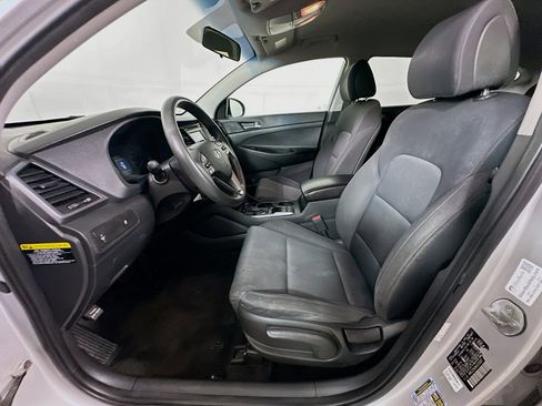 Used 2017 Hyundai Tucson SE image 13