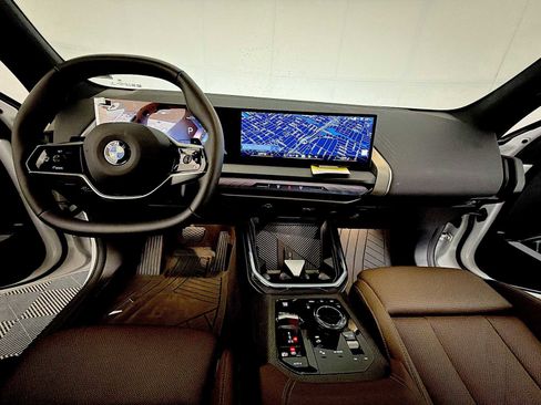 Used 2026 BMW X3 xDrive30i w/ Premium Package AWD/4WD image 16