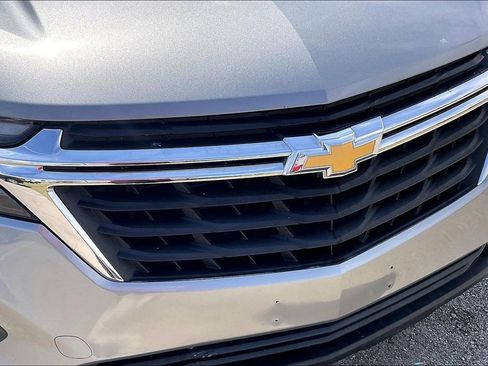 Used 2023 Chevrolet Equinox LS AWD/4WD image 28