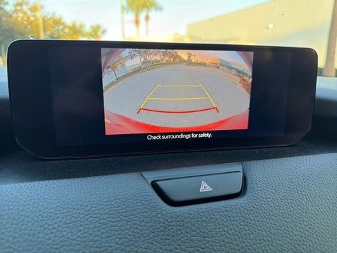 Used 2024 MAZDA CX-90 3.3 Turbo w/ Preferred Package image 16