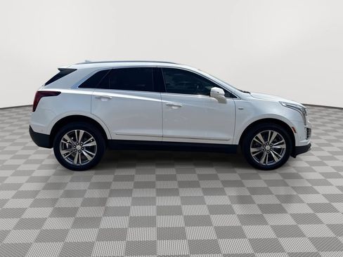Used 2022 Cadillac XT5 Premium Luxury w/ Technology Package AWD/4WD image 12