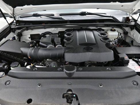 Used 2019 Toyota 4Runner Limited AWD/4WD image 45