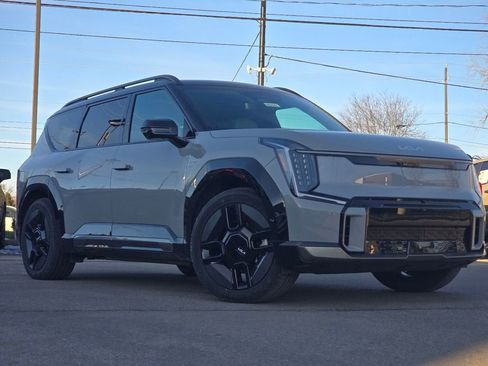 New 2026 Kia EV9 GT-Line image 1