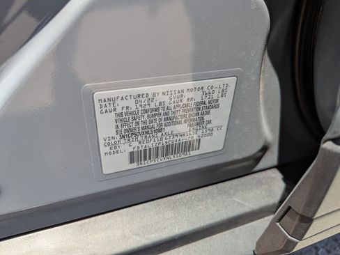 Certified 2022 Nissan Kicks SV FWD image 31