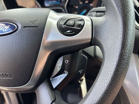 Used 2013 Ford Escape SE FWD image 24