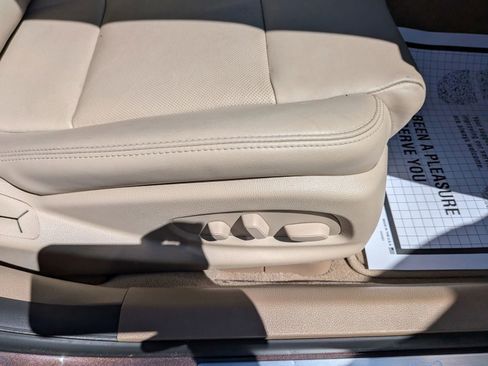 Used 2016 Cadillac ATS Luxury w/ Sun And Sound Package image 43