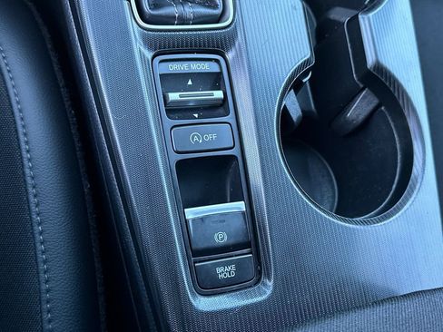 Used 2024 Honda Civic Sport image 25