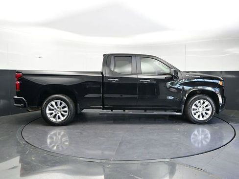 Used 2021 Chevrolet Silverado 1500 Custom RWD image 4