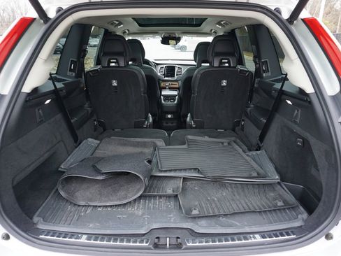 Used 2020 Volvo XC90 T6 Inscription w/ Protection Package image 20