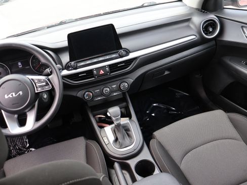 Used 2023 Kia Forte LXS FWD image 16