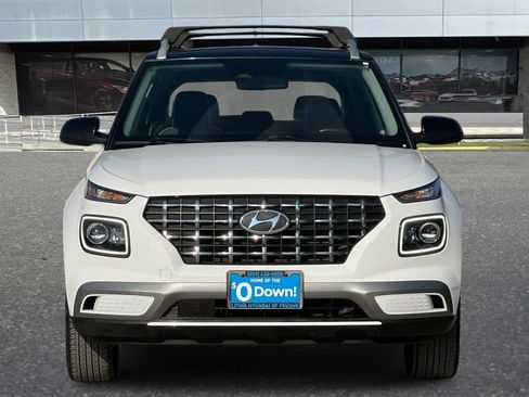 Certified 2023 Hyundai Venue Limited image 10