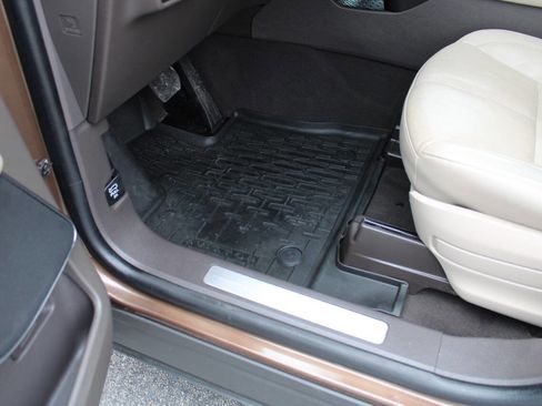 Used 2022 Lincoln Aviator Reserve w/ Equipment Group 201A image 18