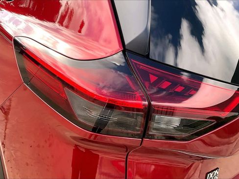 Certified 2023 Nissan Rogue SV w/ SV Premium B Package FWD image 28