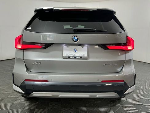 Certified 2025 BMW X1 xDrive28i w/ Technology Package image 5