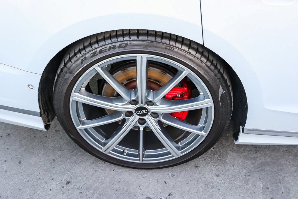 Used 2022 Audi S8 AWD/4WD image 12