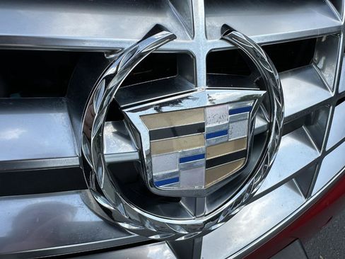 Used 2008 Cadillac DTS FWD image 23