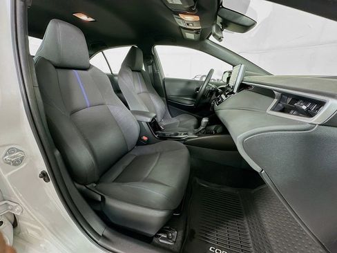 Used 2020 Toyota Corolla SE image 30