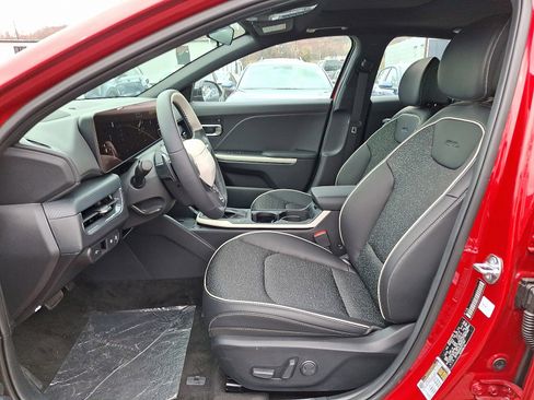New 2025 Kia K4 GT-Line w/ GT-Line Sunroof Package image 9