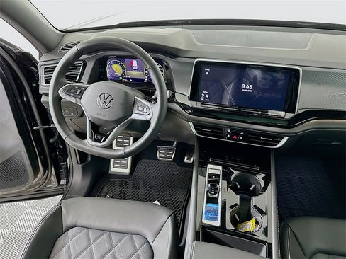 New 2026 Volkswagen Atlas Cross Sport SEL Premium R-Line image 19