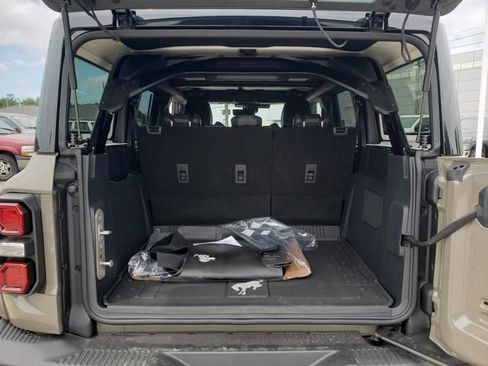 New 2026 Ford Bronco Raptor AWD/4WD image 6