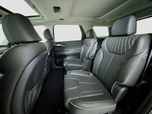 Used 2023 Hyundai Palisade Limited image 22