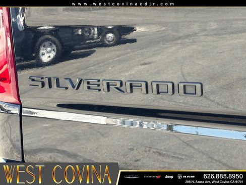 Used 2023 Chevrolet Silverado 1500 ZR2 w/ Technology Package AWD/4WD image 14